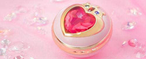 Sailor Chibi Moon Prism Heart Compact Proplica